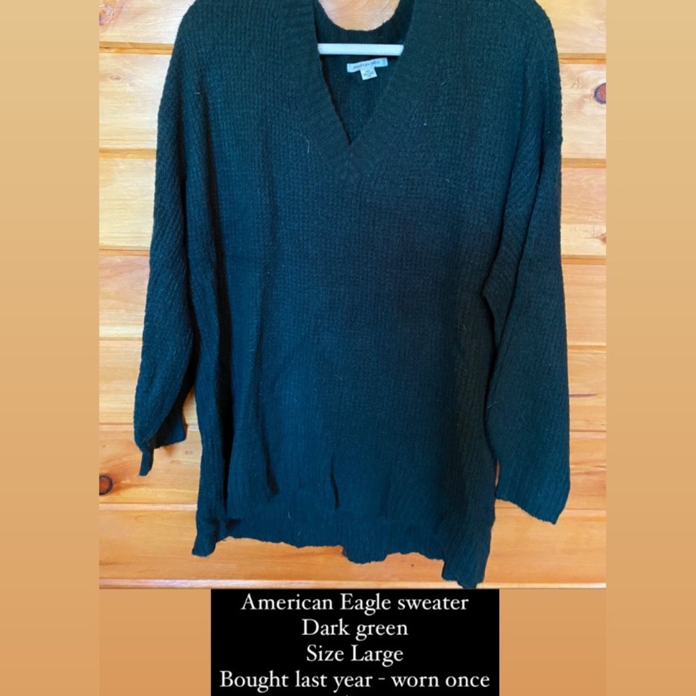 American Eagle sweater